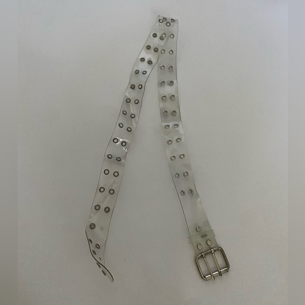 clear double grommet belt